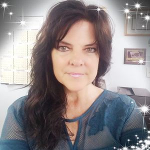 Meet your Posher, Cindy